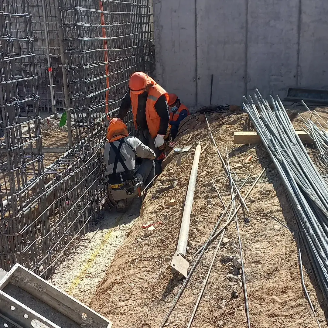 Hormigonado en Edificio Senior Suites